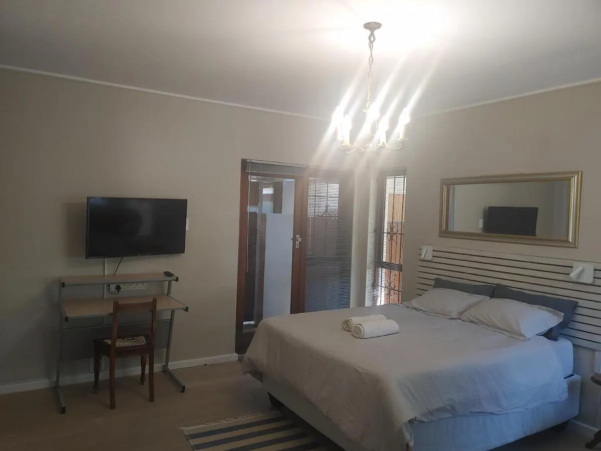 Terra Nova Accommodation - Unit Julia Cape Town 0*,  Güney Afrika